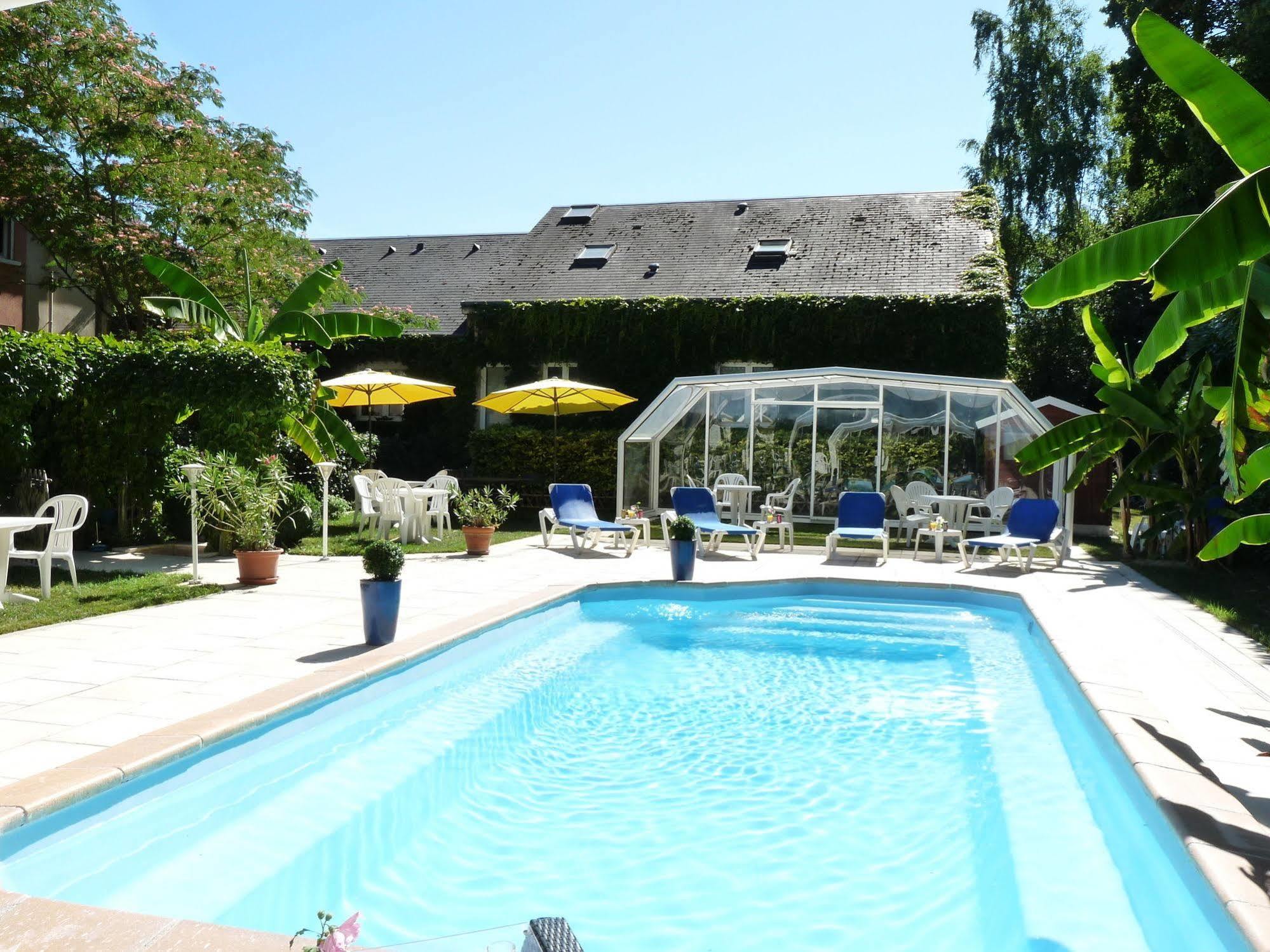 Hotel Ariane Joué-lés-Tours Exteriér fotografie